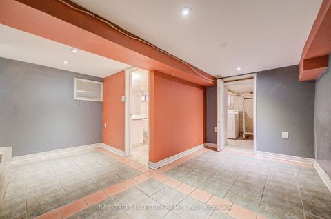 Photo 34 at 19 Robinson Avenue, Oakridge, Toronto