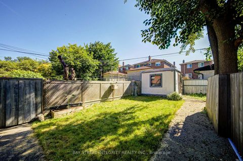 Photo 39 at 19 Robinson Avenue, Oakridge, Toronto