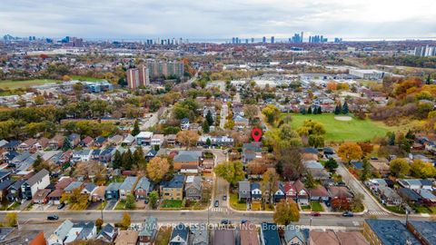 Photo 16 at 16 Cliff Street, Smythe, Toronto