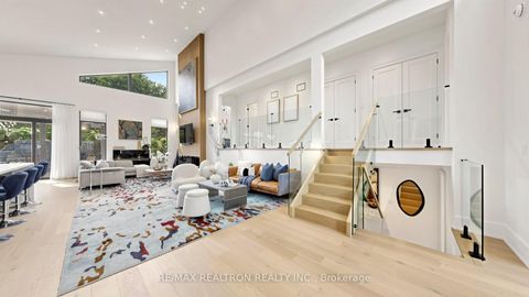 Photo 6 at 116 Laurentide Drive, Donalda, Toronto