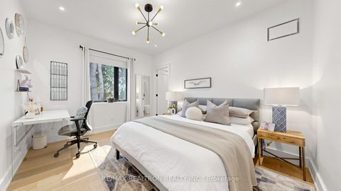 Photo 33 at 116 Laurentide Drive, Donalda, Toronto