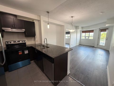 Photo 12 at 404 - 7730 Kipling Avenue, West Woodbridge, Vaughan