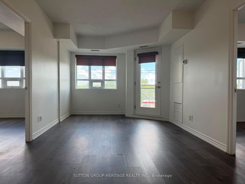 Photo 13 at 404 - 7730 Kipling Avenue, West Woodbridge, Vaughan