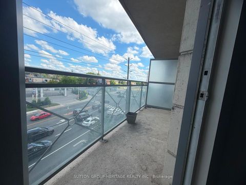 Photo 16 at 404 - 7730 Kipling Avenue, West Woodbridge, Vaughan