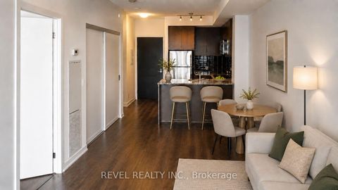 Photo 2 at 1913 - 98 Lillian Street, Mount Pleasant West, Toronto