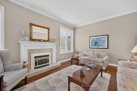 Photo 4 at 1071 Lockwood Circle, Wyndham, Newmarket