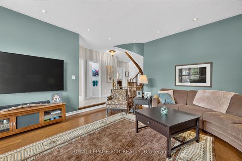 Photo 8 at 1071 Lockwood Circle, Wyndham, Newmarket