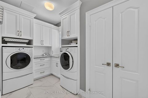 Photo 18 at 1071 Lockwood Circle, Wyndham, Newmarket