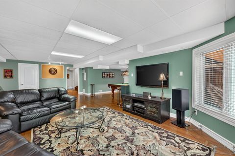 Photo 34 at 1071 Lockwood Circle, Wyndham, Newmarket
