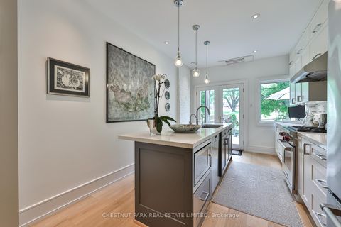 Photo 7 at 92 Balmoral Avenue, St. Clair, Toronto