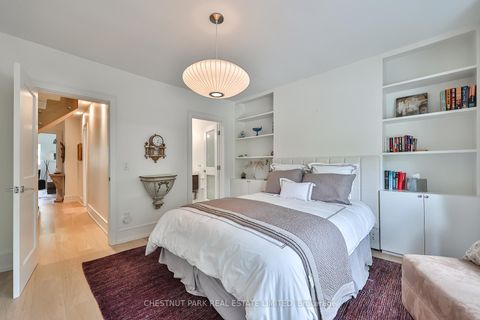 Photo 9 at 92 Balmoral Avenue, St. Clair, Toronto