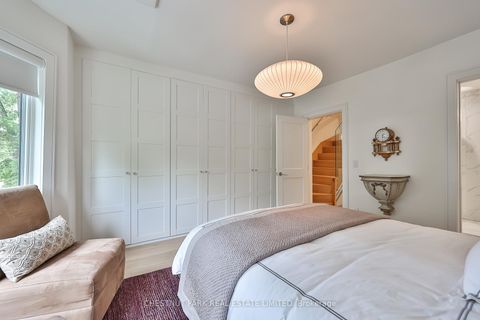 Photo 10 at 92 Balmoral Avenue, St. Clair, Toronto