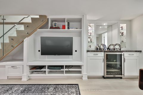 Photo 21 at 92 Balmoral Avenue, St. Clair, Toronto