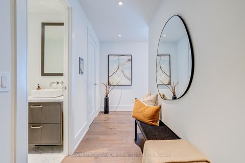 Photo 4 at 410 - 455 Wellington Street, Waterfront Communities C1, Toronto