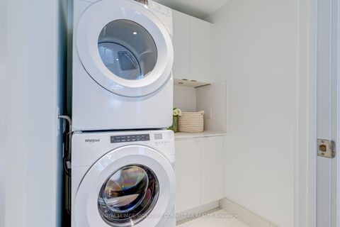 Photo 28 at 410 - 455 Wellington Street, Waterfront Communities C1, Toronto