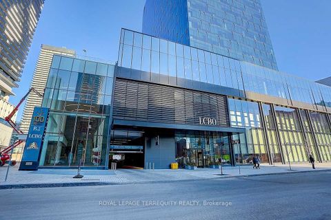 Photo 1 at 3215 - 138 Downes Street, Waterfront Communities C8, Toronto