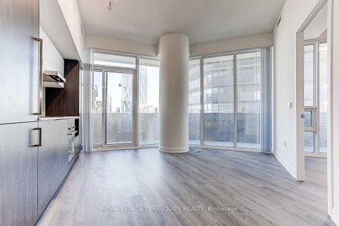 Photo 10 at 3215 - 138 Downes Street, Waterfront Communities C8, Toronto