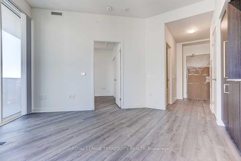 Photo 14 at 3215 - 138 Downes Street, Waterfront Communities C8, Toronto