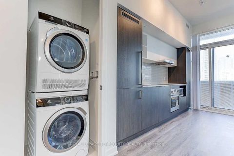 Photo 17 at 3215 - 138 Downes Street, Waterfront Communities C8, Toronto