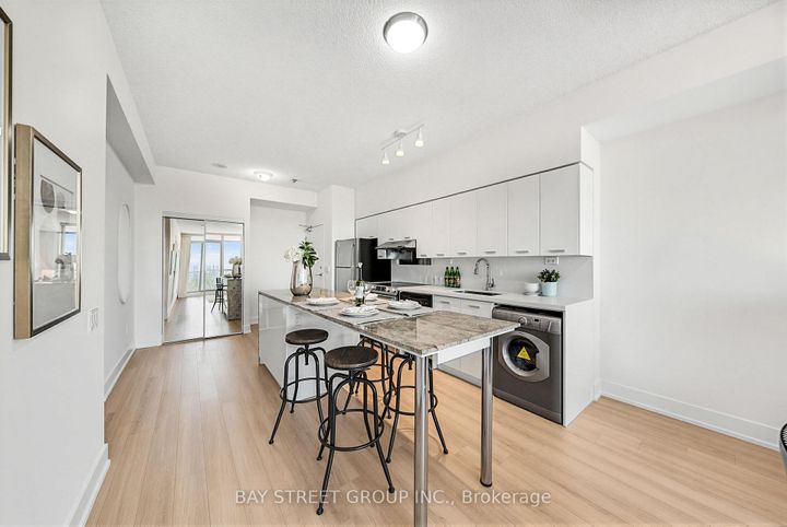 Photo 9 at 2215 - 29 Singer Court, Bayview Village, Toronto
