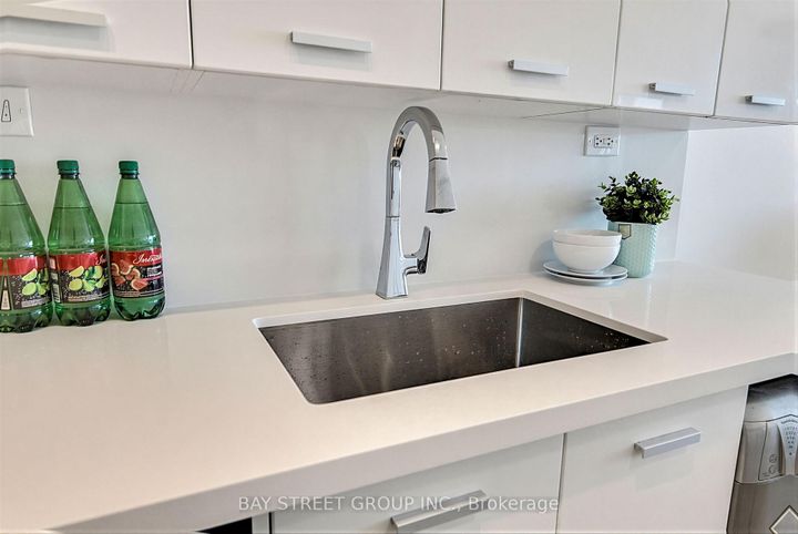Photo 11 at 2215 - 29 Singer Court, Bayview Village, Toronto