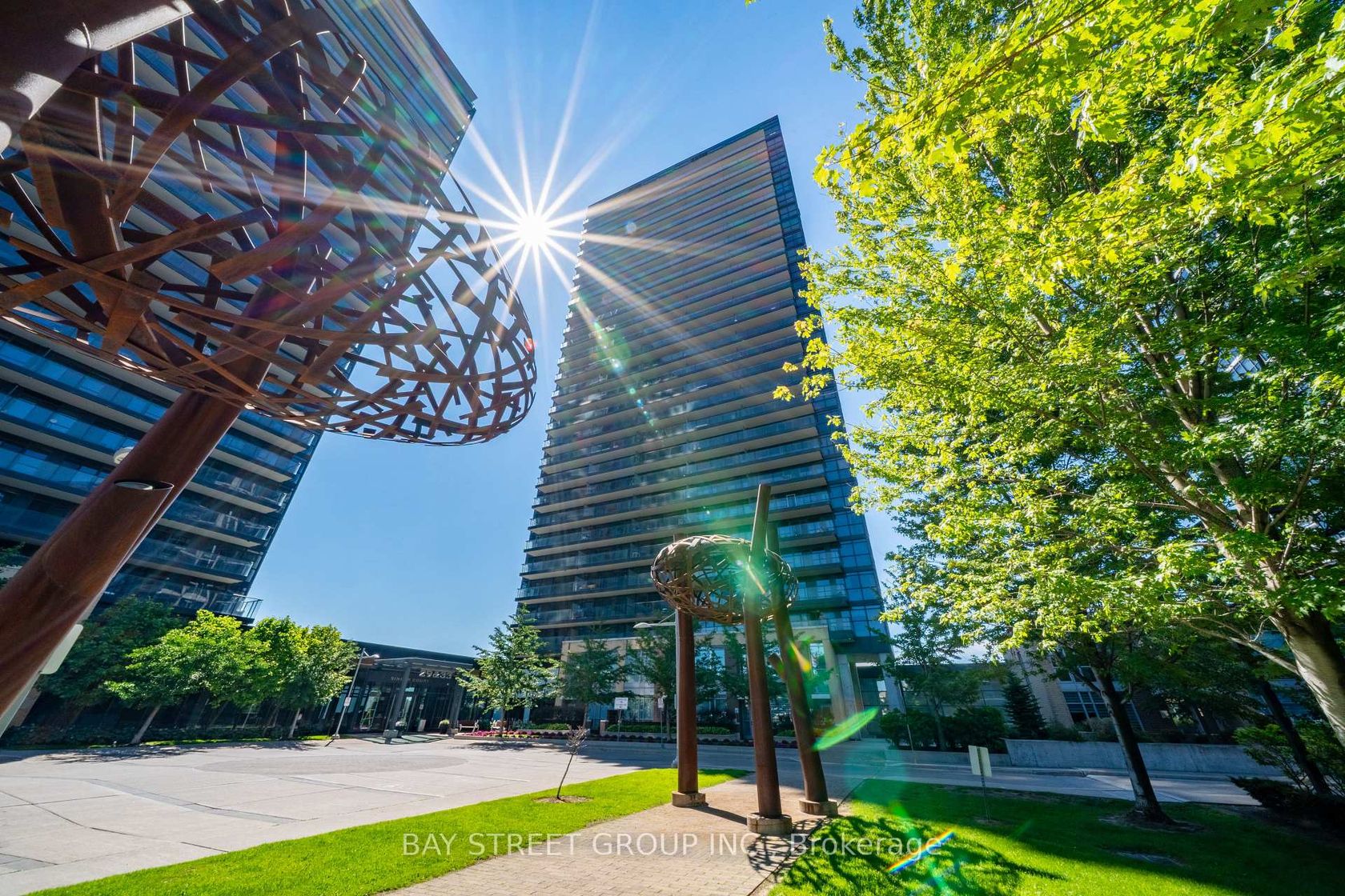 2215 - 29 Singer Court, Bayview Village, Toronto 2