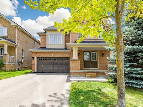 Photo 1 at 35 Mynden Way, Woodland Hill, Newmarket
