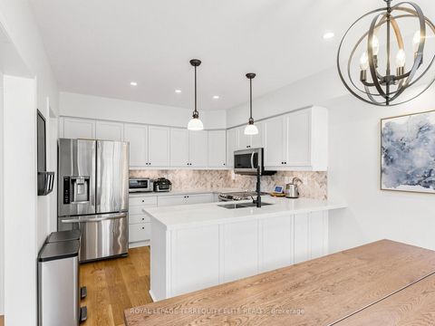 Photo 9 at 35 Mynden Way, Woodland Hill, Newmarket