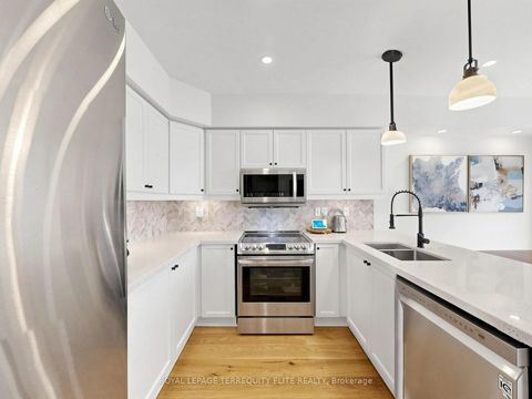 Photo 11 at 35 Mynden Way, Woodland Hill, Newmarket