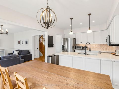 Photo 15 at 35 Mynden Way, Woodland Hill, Newmarket