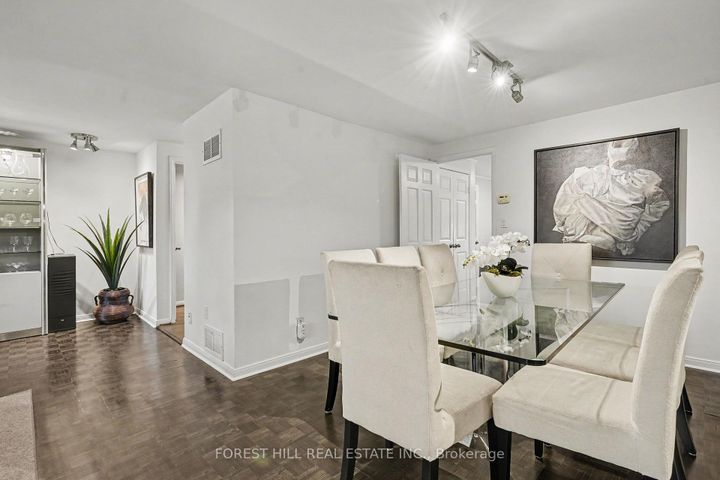 Photo 11 at 39 James Foxway, Bayview Village, Toronto