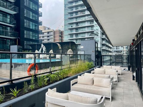 Photo 7 at 404 - 117 Broadway Avenue, Mount Pleasant West, Toronto