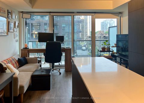 Photo 17 at 404 - 117 Broadway Avenue, Mount Pleasant West, Toronto