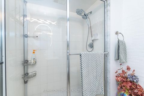 Photo 10 at 1404 - 88 Corporate Drive, Woburn, Toronto