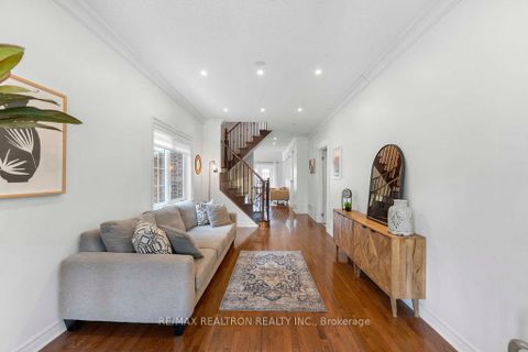 Photo 7 at 678 Skye Court, Wyndham, Newmarket