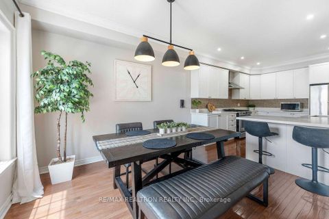 Photo 8 at 678 Skye Court, Wyndham, Newmarket