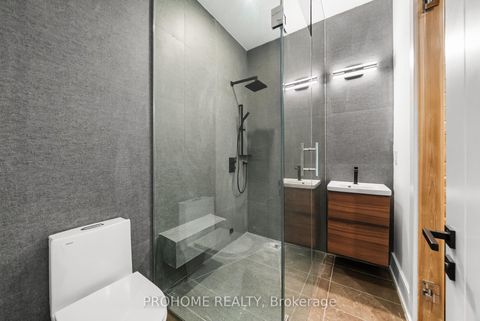 Photo 38 at 15 Aldershot Crescent, Windfields, Toronto
