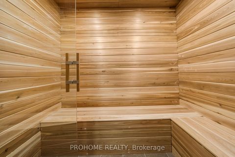 Photo 39 at 15 Aldershot Crescent, Windfields, Toronto