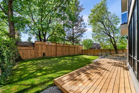 Photo 45 at 15 Aldershot Crescent, Windfields, Toronto