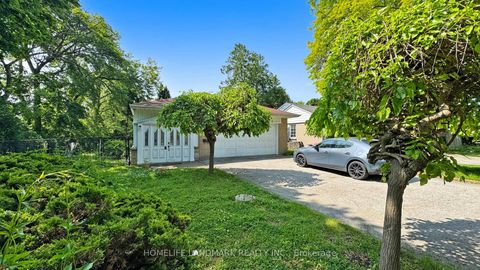 Photo 1 at 117 Arjay Crescent, York Mills, Toronto