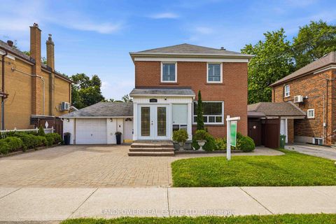 Photo 0 at 549 Lawrence Avenue W, Lawrence, Toronto