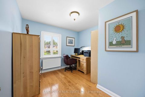 Photo 20 at 549 Lawrence Avenue W, Lawrence, Toronto