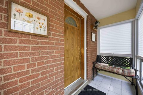 Photo 38 at 549 Lawrence Avenue W, Lawrence, Toronto