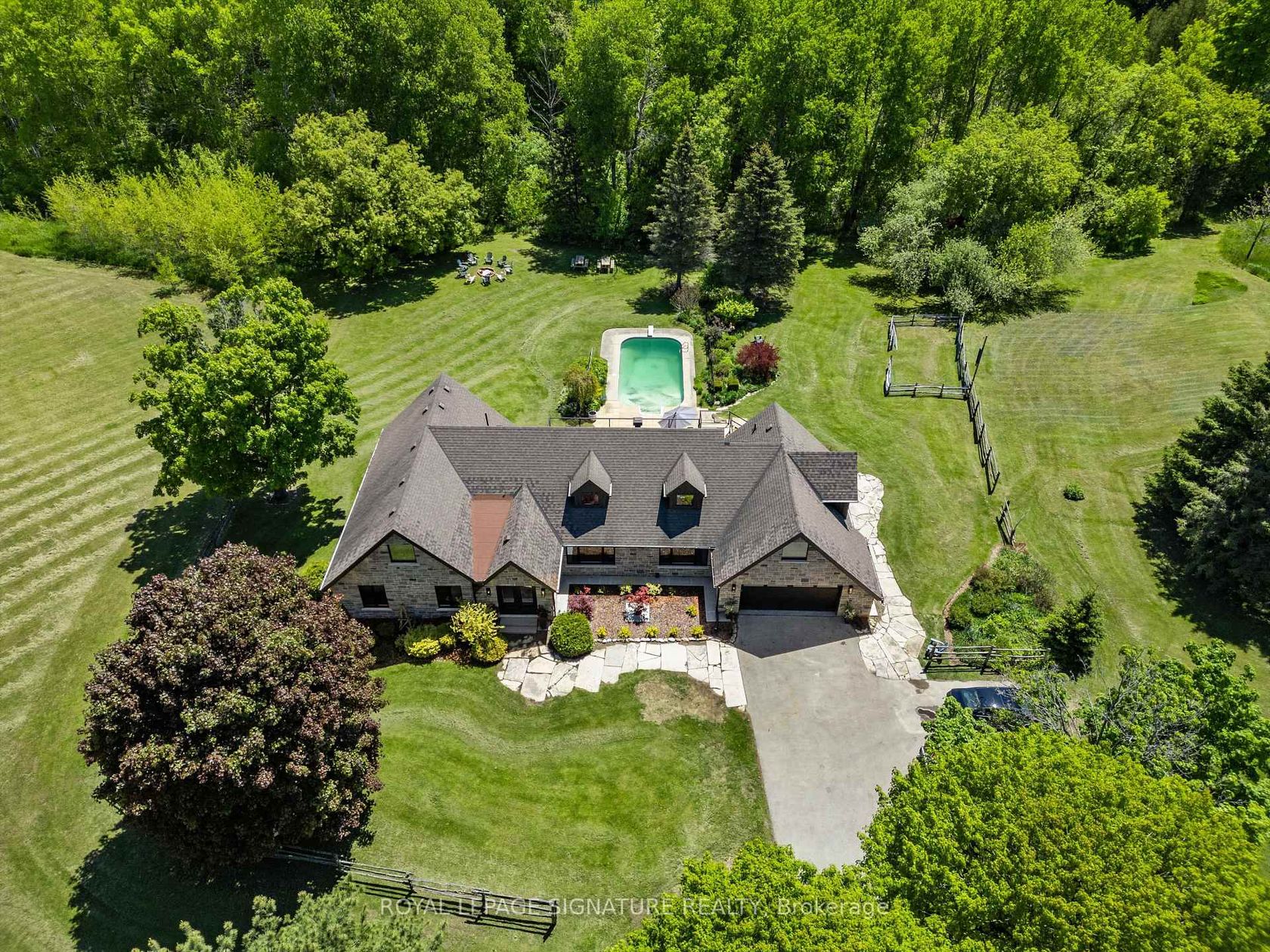 16455 11th Concession, Rural King, King photo number 2