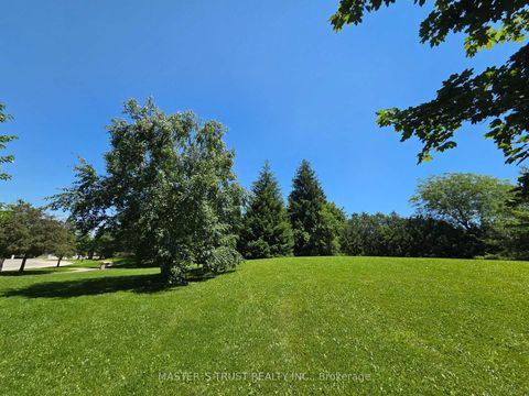 Photo 3 at 1007 - 2627 Mccowan Road, Agincourt North, Toronto