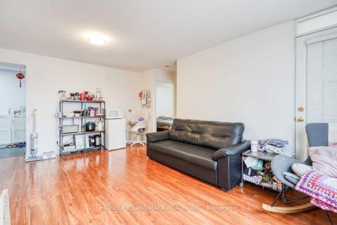 Photo 4 at 302 - 260 Doris Avenue, Willowdale East, Toronto