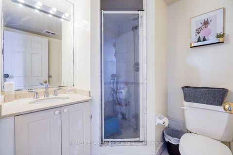 Photo 11 at 302 - 260 Doris Avenue, Willowdale East, Toronto