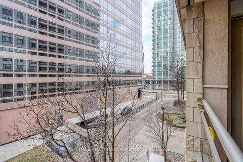 Photo 13 at 302 - 260 Doris Avenue, Willowdale East, Toronto