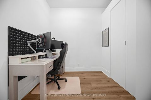 Photo 23 at S430 - 112 George Street, Moss Park, Toronto