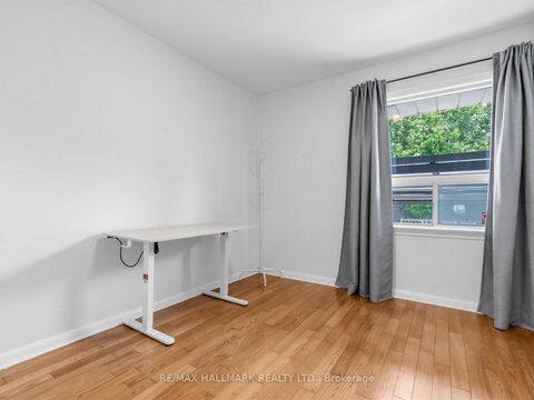Photo 13 at 7 Penworth Road, Maryvale, Toronto